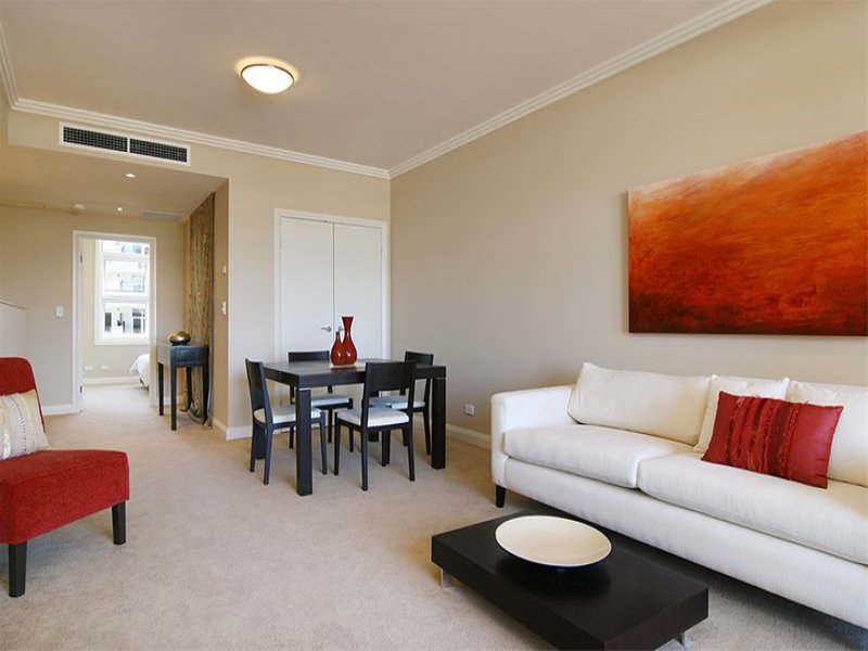Choice of 1, 2 and 3 bedroom apartments Picture 2
