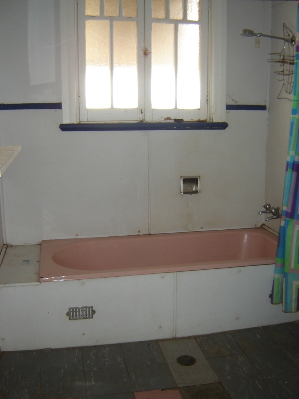 249 Iodide Street Picture 3