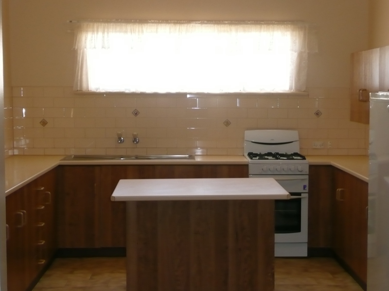 Attractive & Well Cared For Picture 3