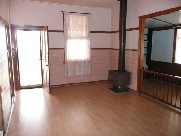 113 Ryan Street Picture 2