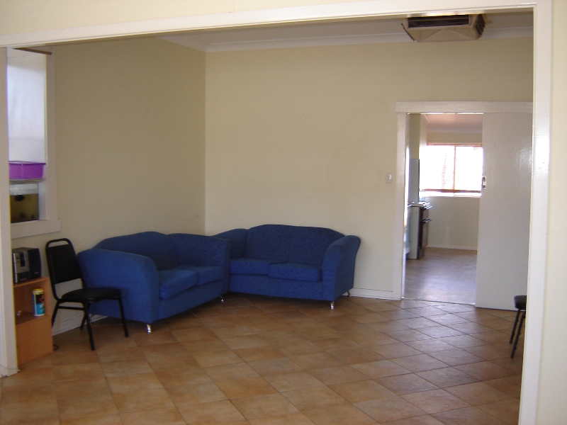 Must Sell Now Picture 3