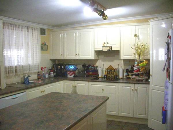 103 Schlapp Street Picture 103 Schlapp Street Picture