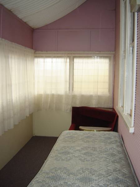 54 Wolfram Street Picture 3