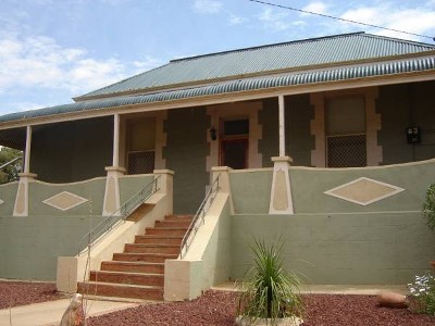 84 Wolfram Street Picture