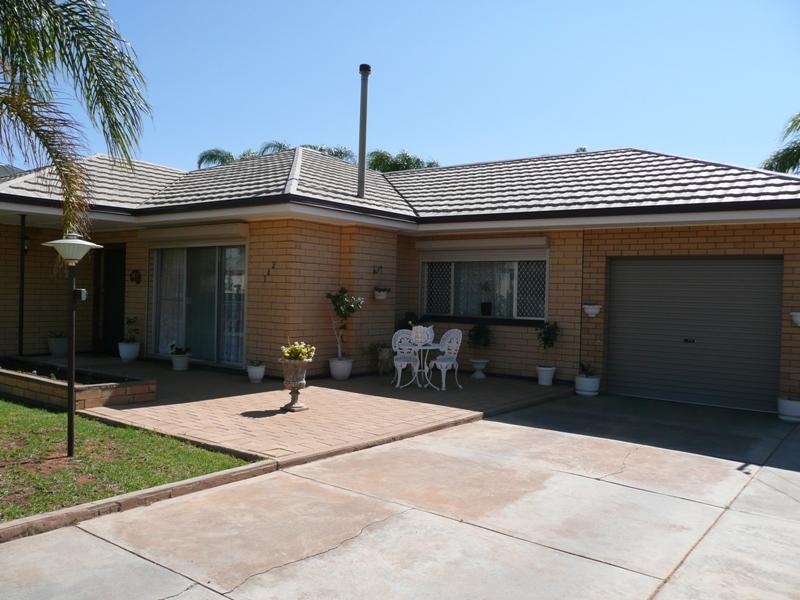 Double Brick 4 B/R Picture 3