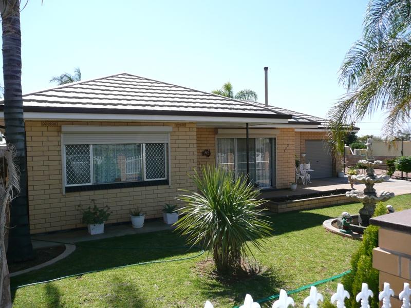 Double Brick 4 B/R Picture 2