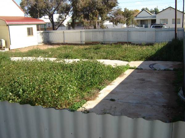 Centrally Located Picture 1