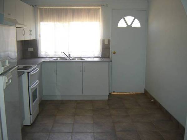 2/375 McCulloch Street Picture 2/375 McCulloch Street Picture