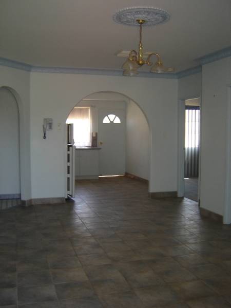 2/375 McCulloch Street Picture 2/375 McCulloch Street Picture