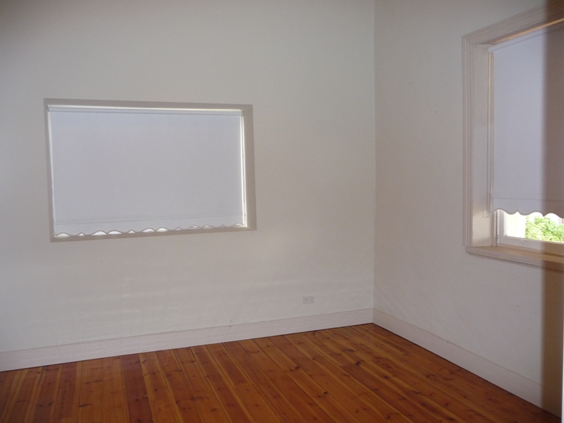 Good Bones & More Picture 3