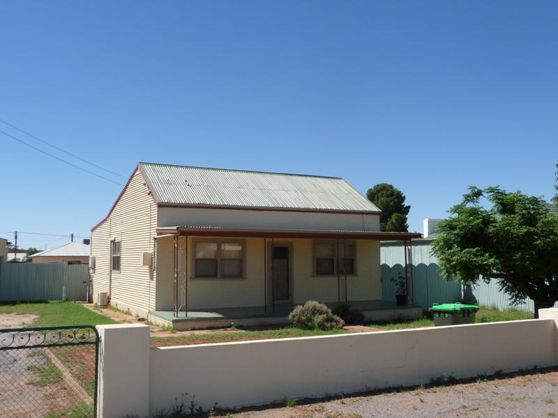 269 Jamieson Street Picture 1