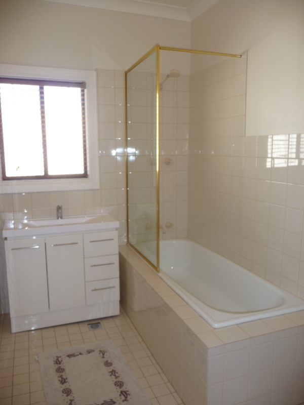 A1 Package Picture 3