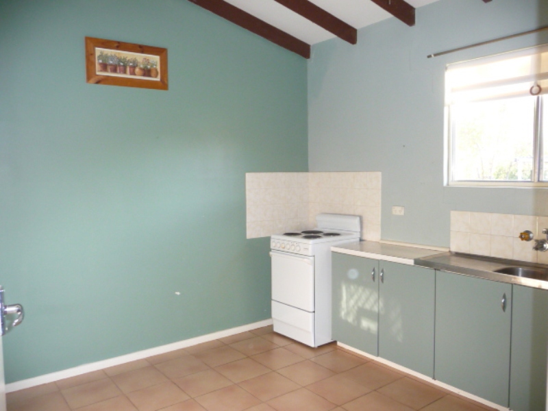 NEW LISTING Picture 2