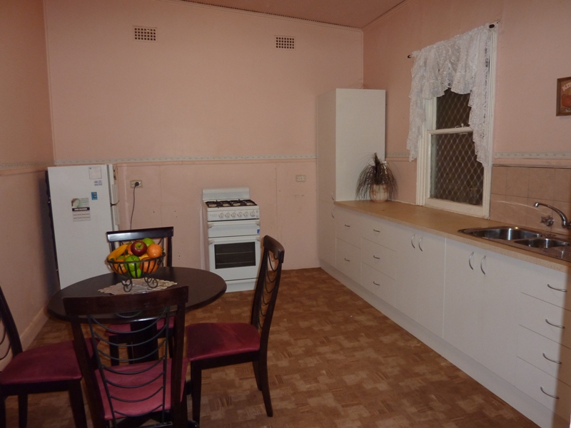 Convenient Location Picture 2