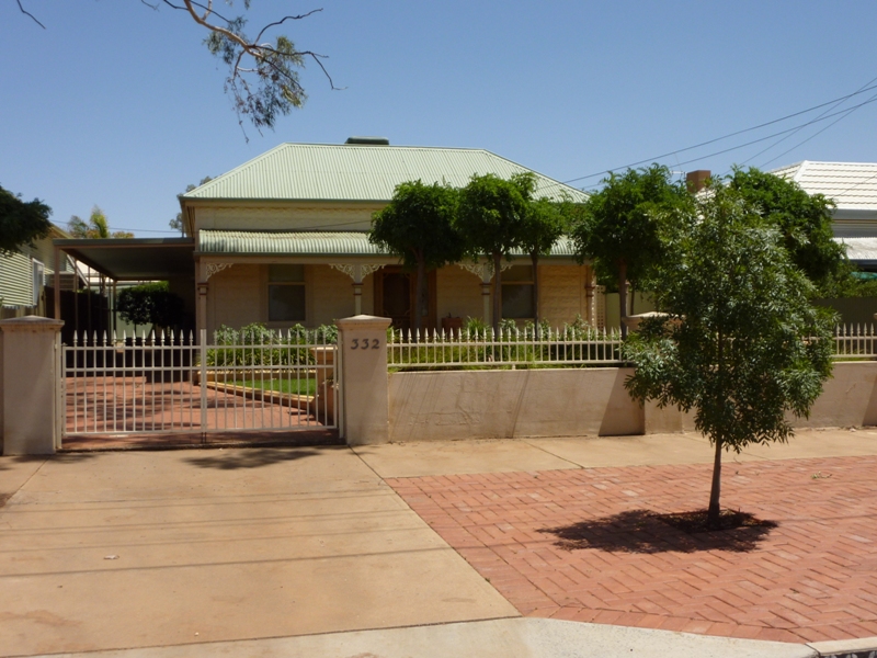 Charming & Well Located Picture 1