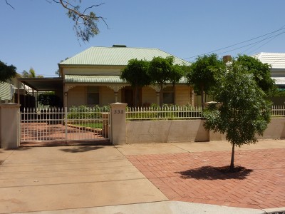 Charming & Well Located Picture Charming & Well Located Picture