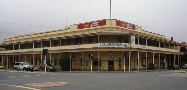 West Darling Hotel - Business & Freehold Picture 1
