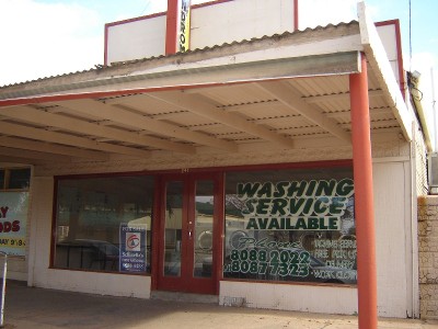 Passing Traffic Aplenty Picture