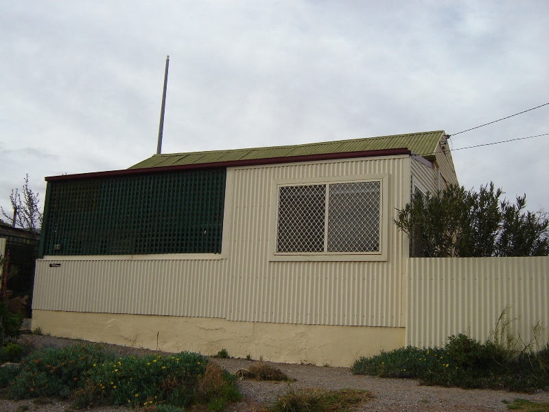 12 Gossan Street Picture 2