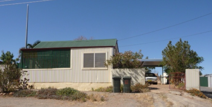 12 Gossan Street Picture 1