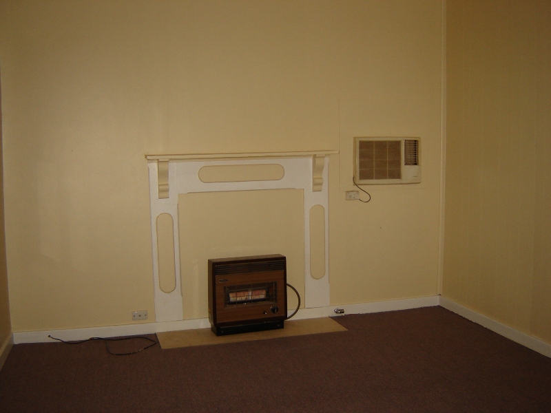 12 Gossan Street Picture 3