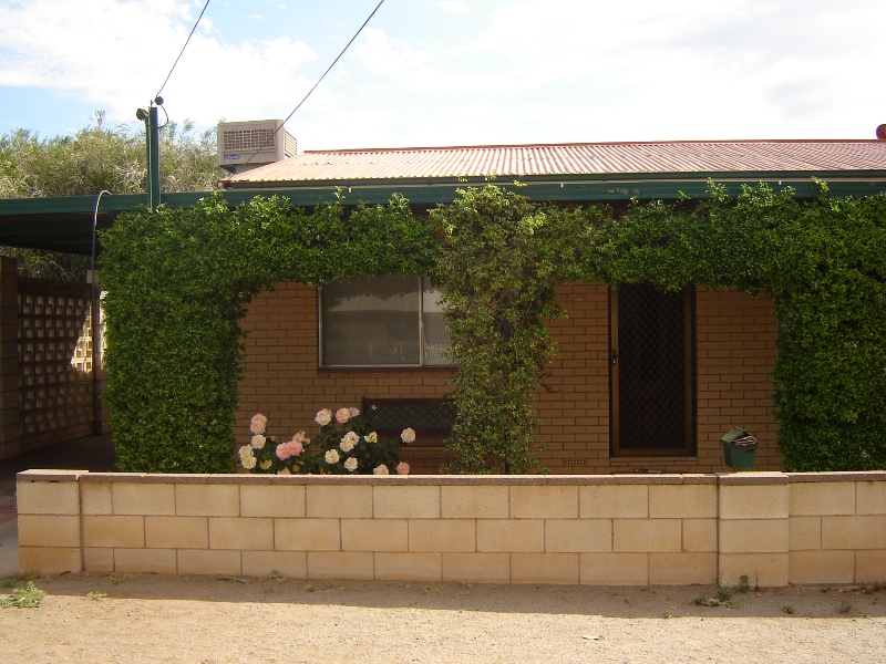 1/373 McCulloch Street Picture 1