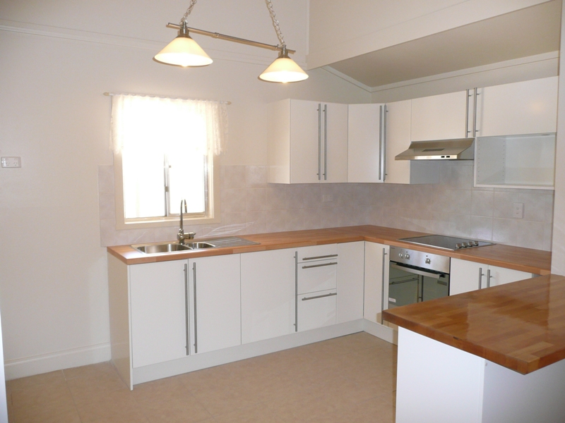 82 Kaolin Street Picture 2