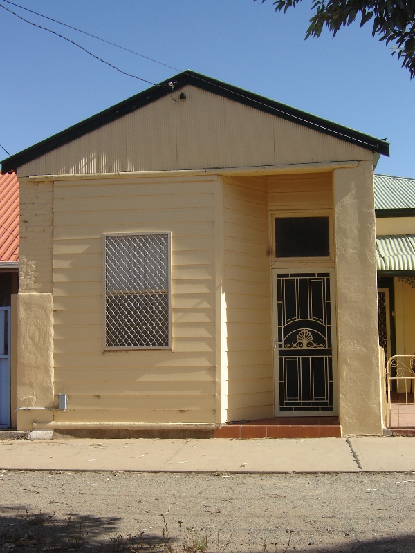 174A Cobalt Street Picture 1