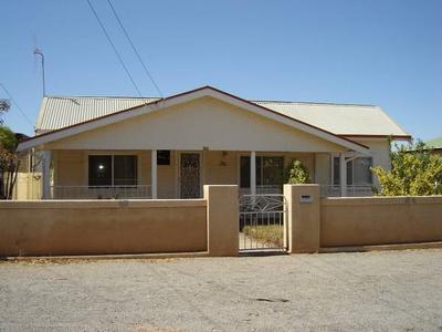 311 Eyre Street Picture