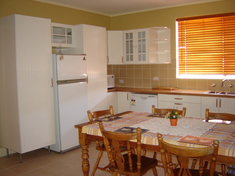 248 Mica Street Picture 3