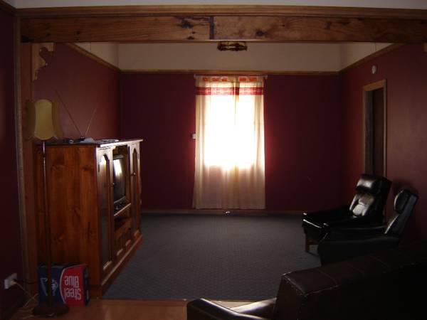 148 Pell Street Picture 3