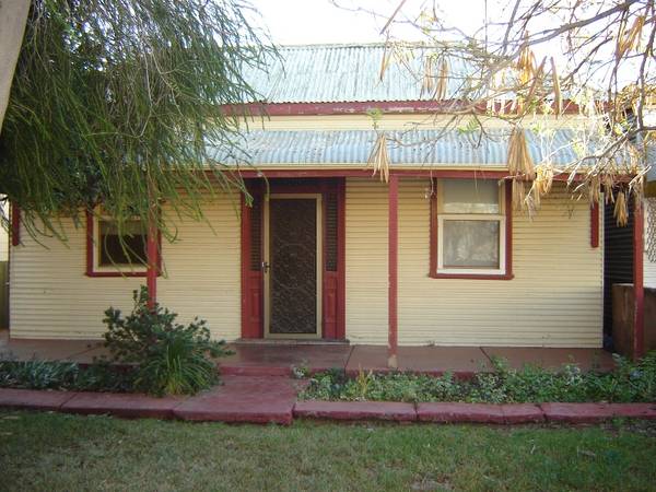 334 Thomas Lane Picture 1