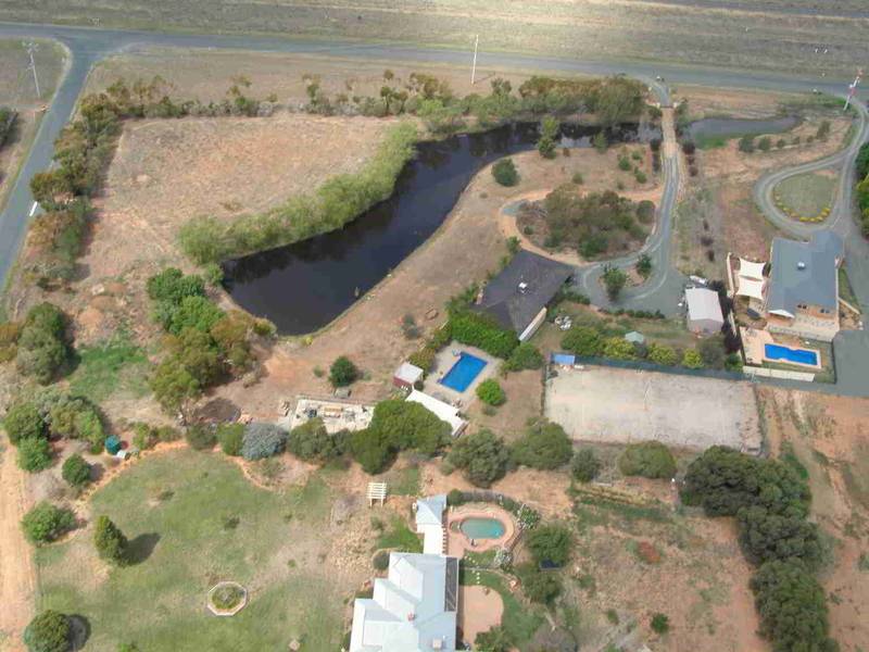 UNLIMITED POSSIBILITIES Picture 2