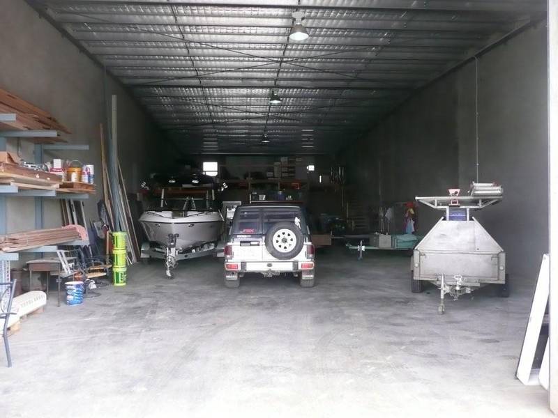 COMMERCIAL LEASEHOLD Picture 2