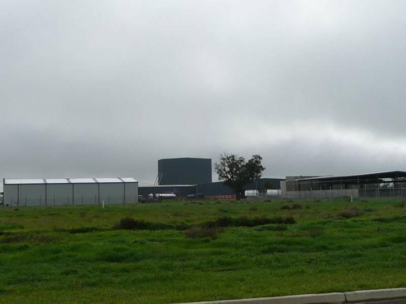 INDUSTRIAL LAND FOR SALE Picture 3