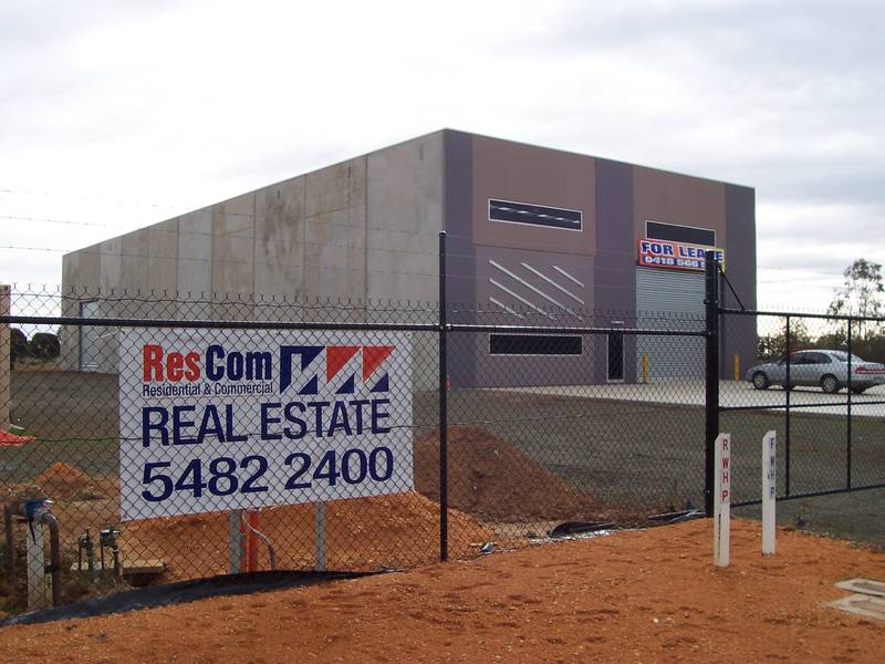 TILT PANEL FACTORY Picture 1