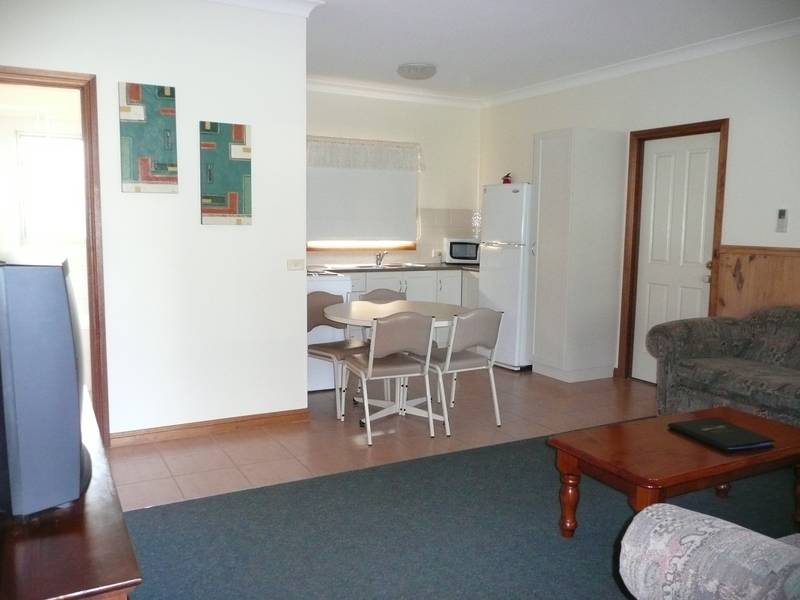 MOAMA'S BEST PACKAGE VALUE Picture 3