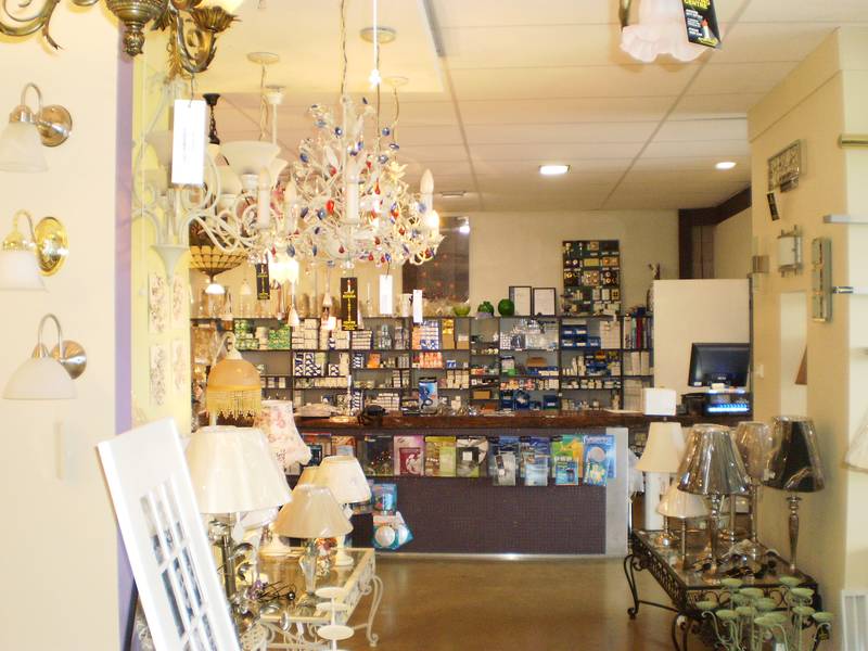 LIGHTING CENTRE Picture 2