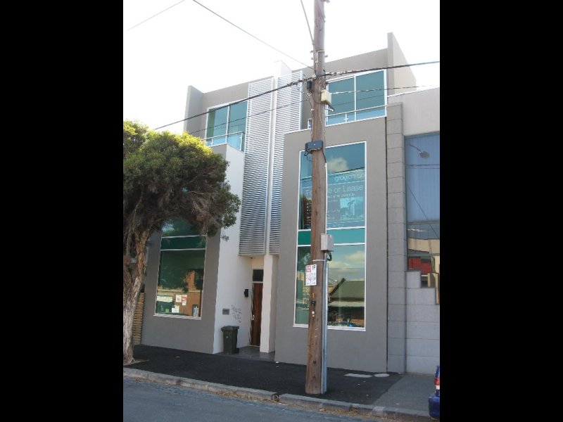 3 LEVEL OFFICE/RESIDENTIAL BUILDING Picture 1