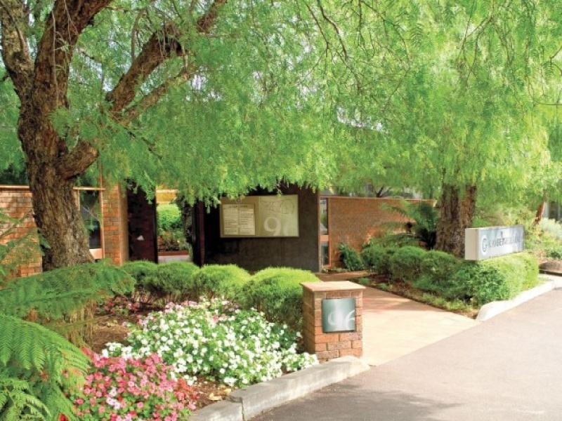 AFFORDABLE OFFICE Picture 2