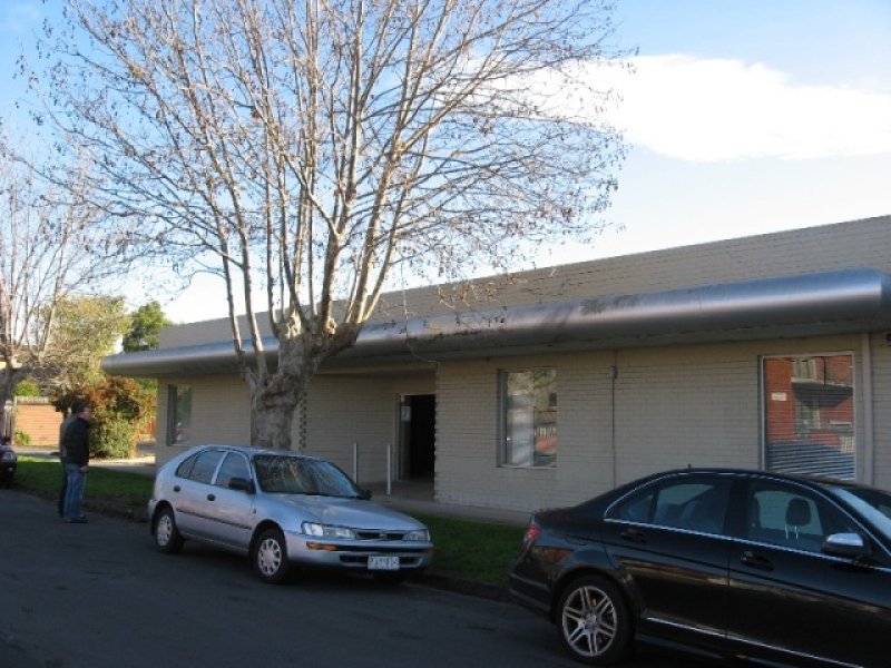 FUNCTIONAL WORK SPACE Picture 2