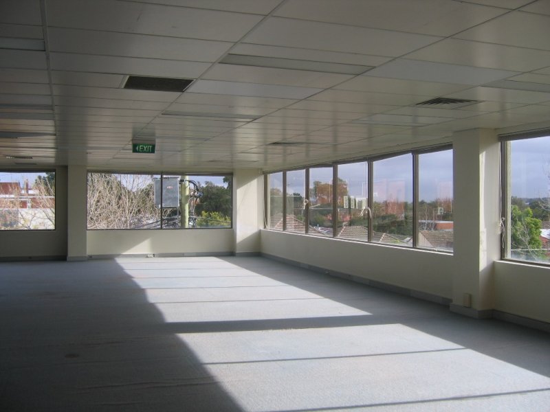 OFFICE SPACE Picture 2