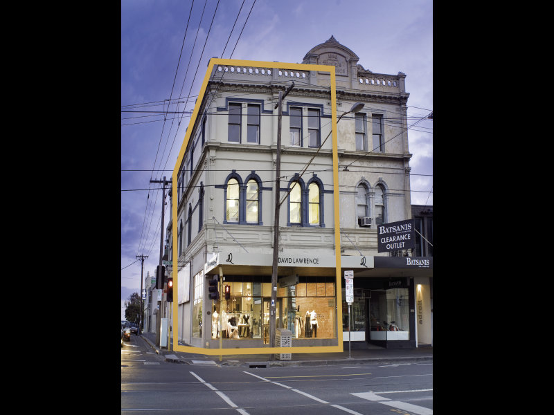 OUTSTANDING RETAIL / COMMERCIAL INVESTMENT Picture 1