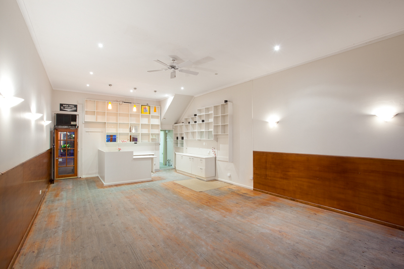 PRIME RETAIL OPPORTUNITY Picture 2