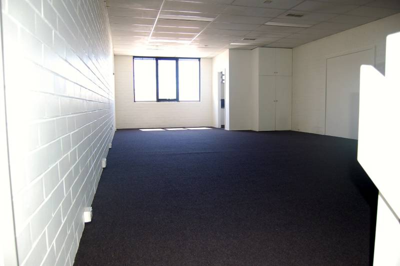 MODERN 2 STOREY OFFICE Picture 2