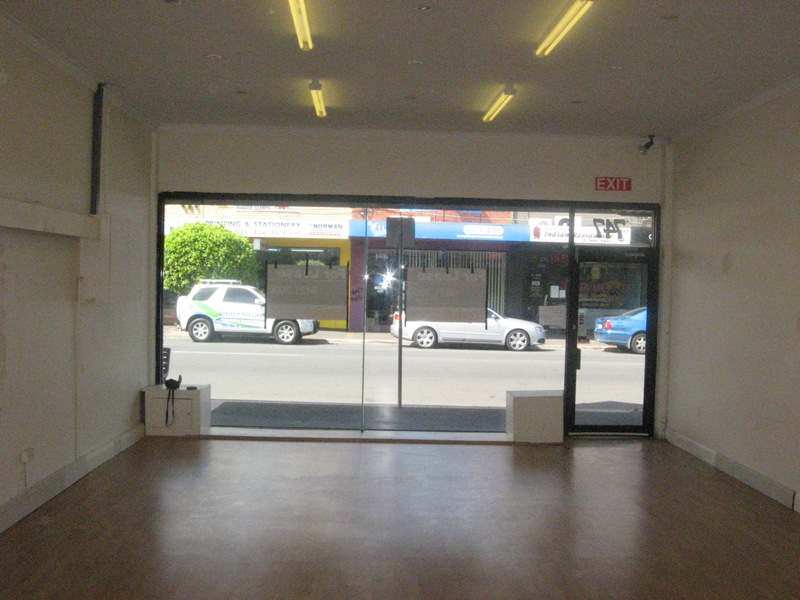 RETAIL OPPORTUNITY ON CENTRE ROAD Picture 3