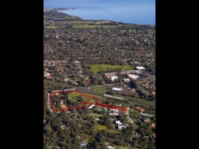 SUBSTANTIAL NEPEAN HIGHWAY DEVELOPMENT SITE Picture