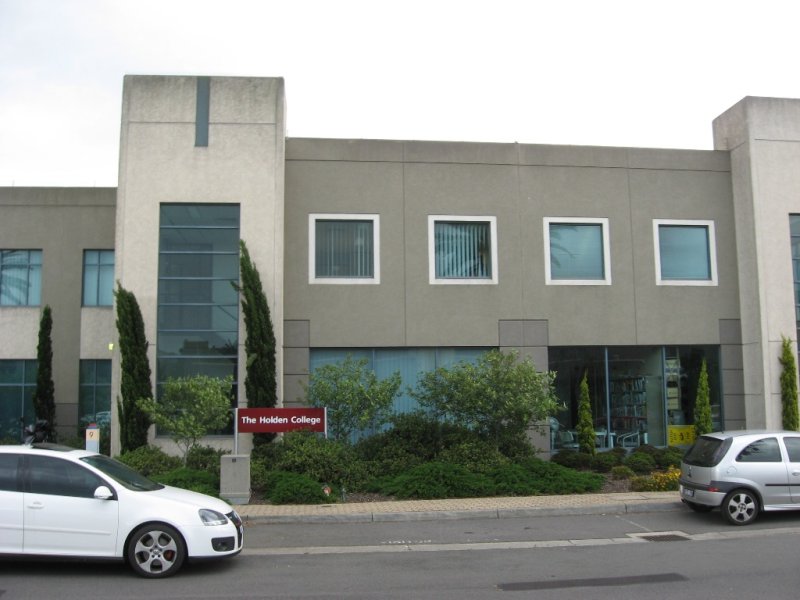 WAREHOUSE & OFFICE Picture 1