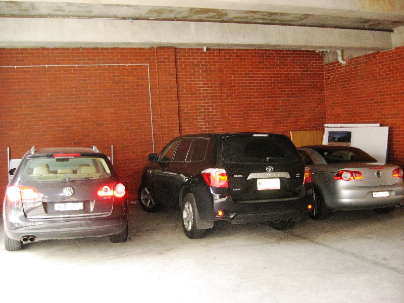 Versatile Whole or Part Building Office/Retail/Showroom Picture 3