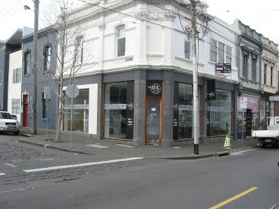 HIGHLY EXPOSED CORNER SHOWROOM Picture